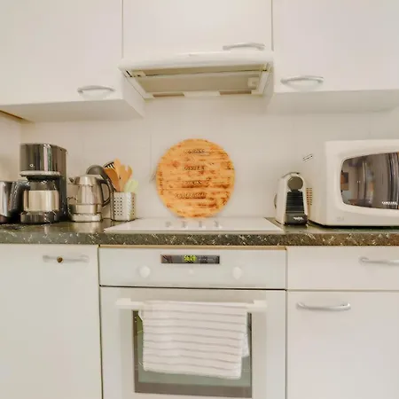 Le Méditerranée Plein Centre, Terrasse, Rénové * Menton