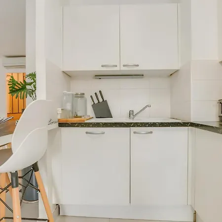 Le Méditerranée Plein Centre, Terrasse, Rénové Appartement